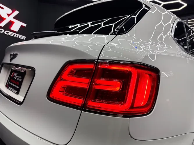 2019 Bentley Bentayga - Image 5 of 20