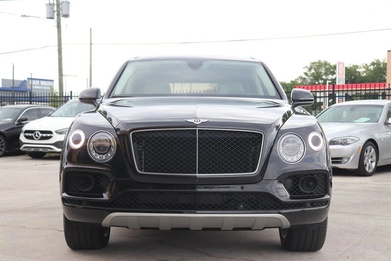 2019 Bentley Bentayga - Image 8 of 20