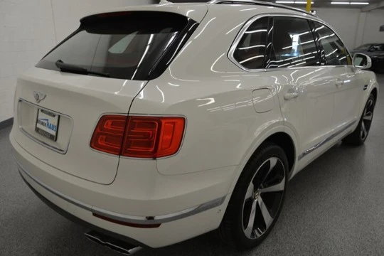 2019 Bentley Bentayga - Image 4 of 12