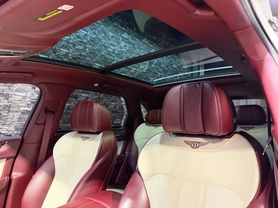 2019 Bentley Bentayga - Image 12 of 20