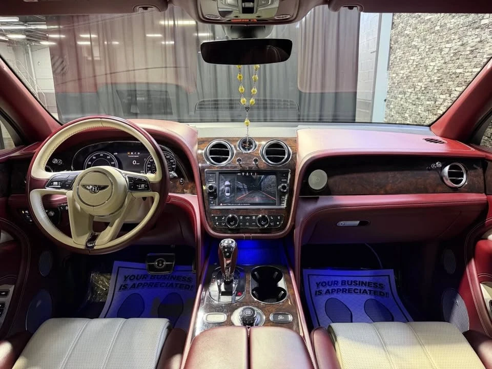2019 Bentley Bentayga - Image 13 of 20