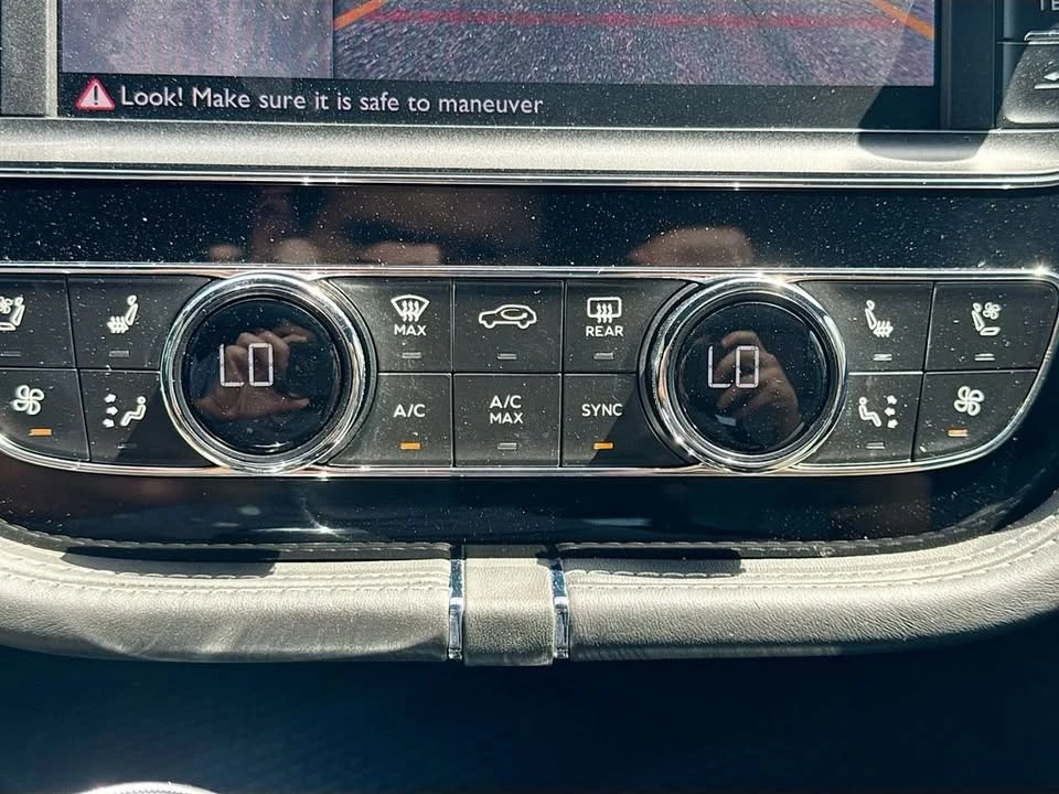 2019 Bentley Bentayga - Image 17 of 20