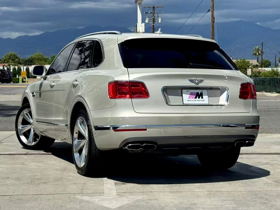 2019 Bentley Bentayga - Image 4 of 19