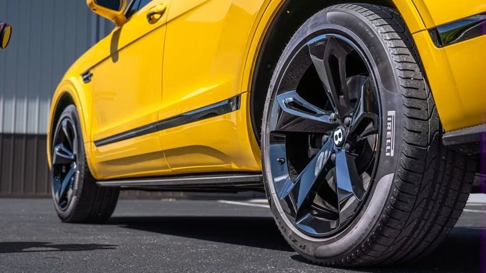 2019 Bentley Bentayga - Image 12 of 20
