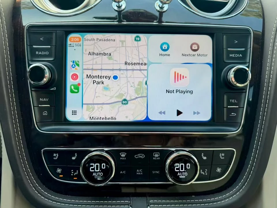 2019 Bentley Bentayga - Image 12 of 19