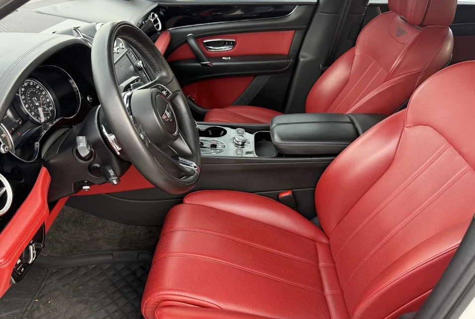 2019 Bentley Bentayga - Image 2 of 14