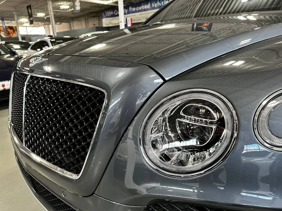 2019 Bentley Bentayga - Image 3 of 5