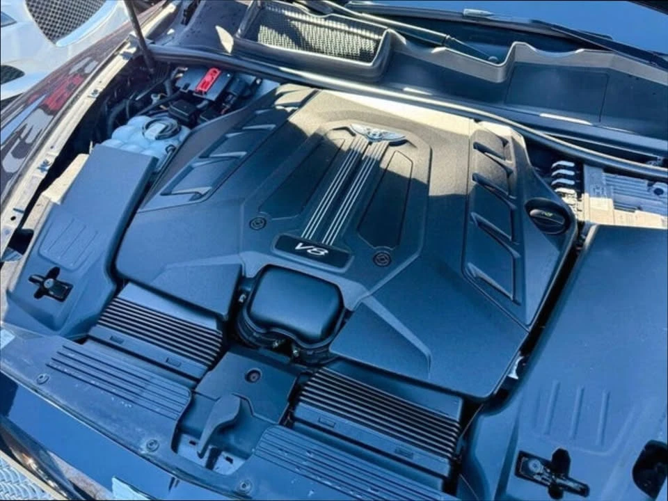2019 Bentley Bentayga - Image 3 of 16