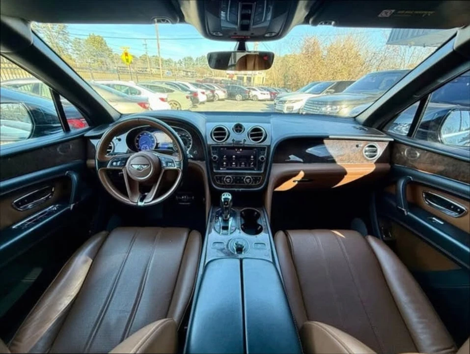 2019 Bentley Bentayga - Image 16 of 16