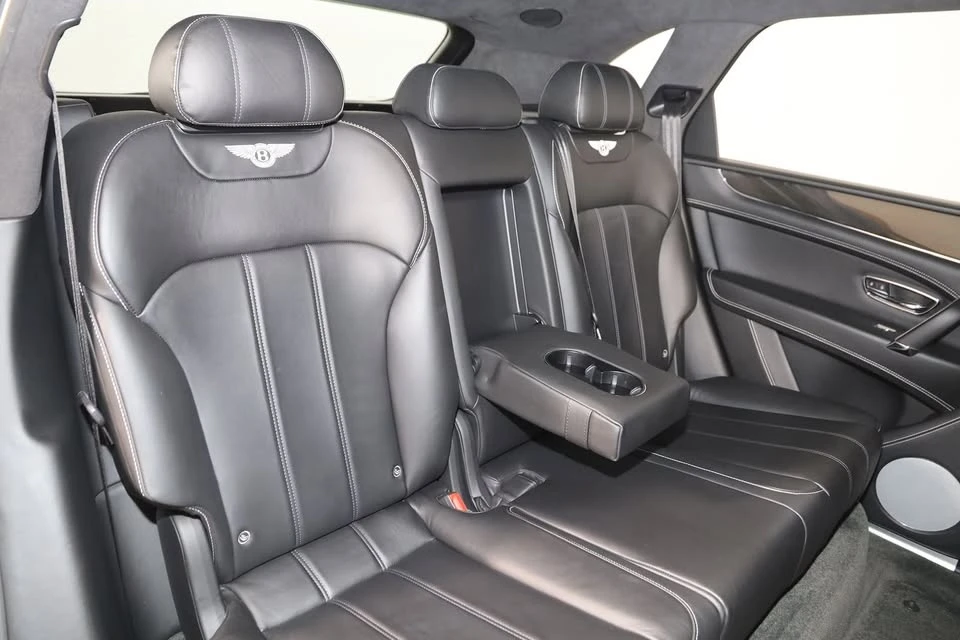 2019 Bentley Bentayga - Image 13 of 20