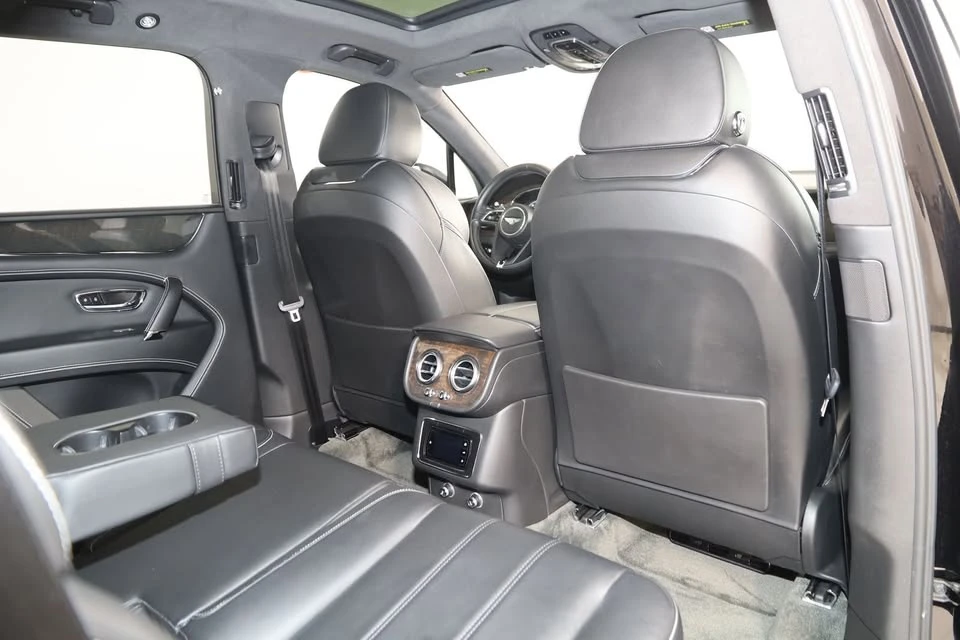 2019 Bentley Bentayga - Image 12 of 20