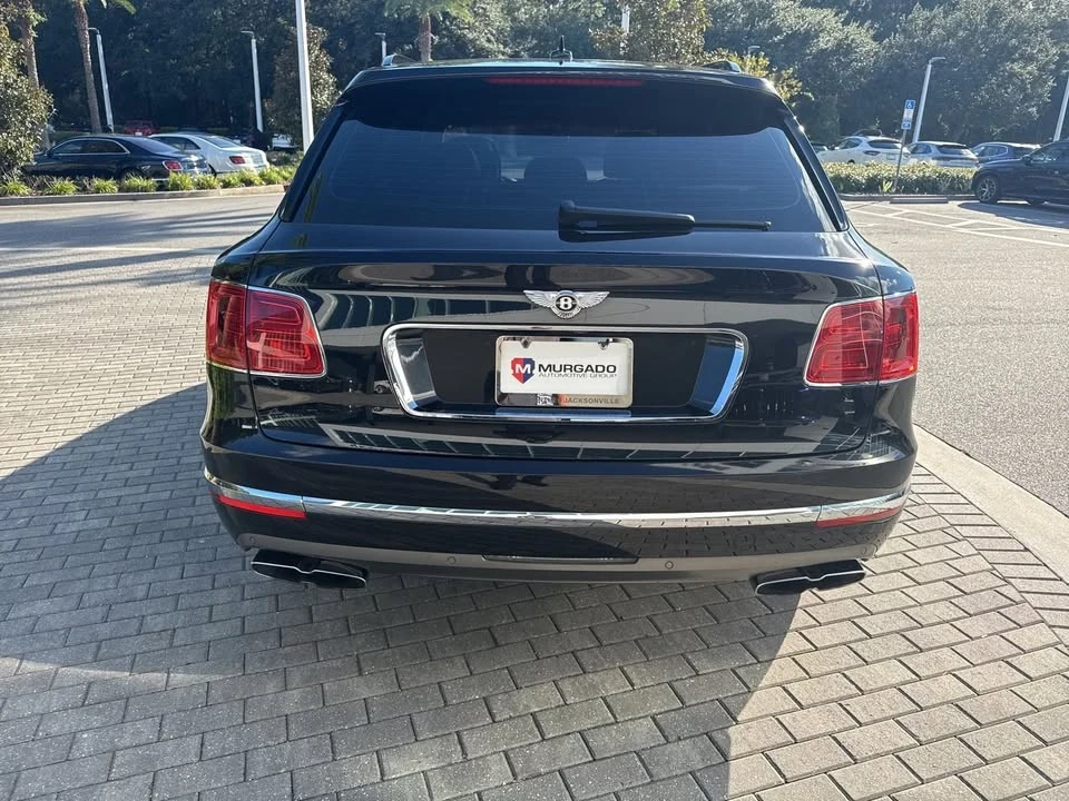 2019 Bentley Bentayga - Image 6 of 10