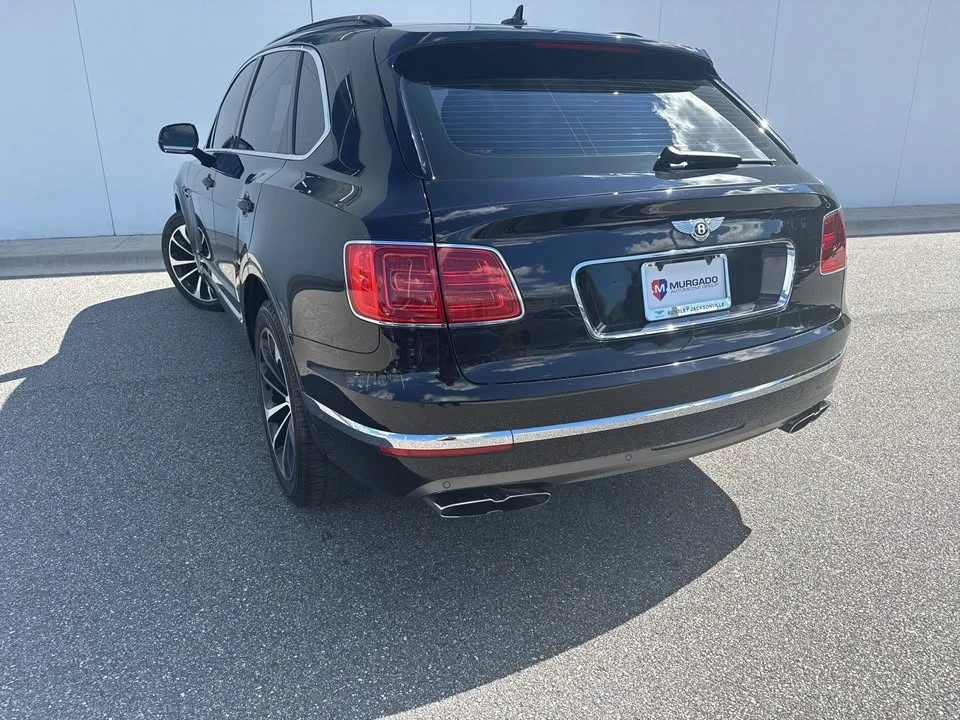 2019 Bentley Bentayga - Image 2 of 10