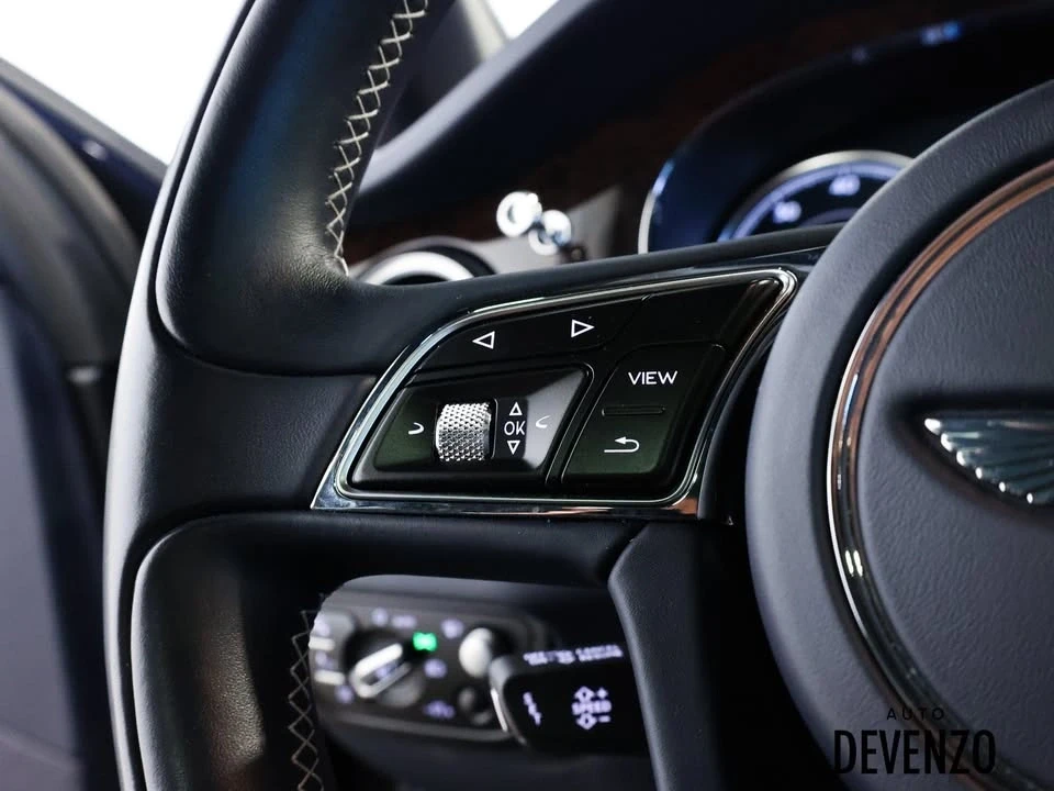 2019 Bentley Bentayga - Image 18 of 19