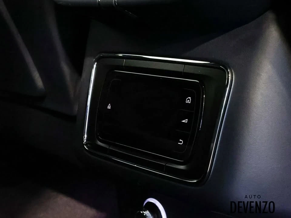 2019 Bentley Bentayga - Image 11 of 19