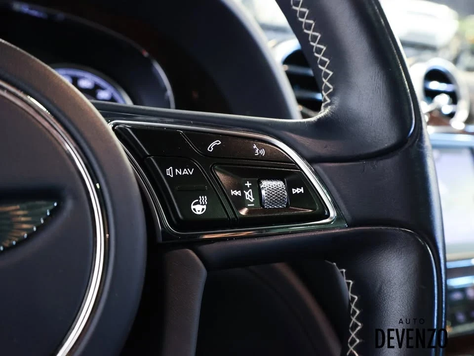 2019 Bentley Bentayga - Image 19 of 19