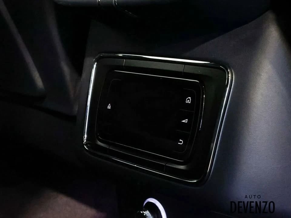 2019 Bentley Bentayga - Image 12 of 19