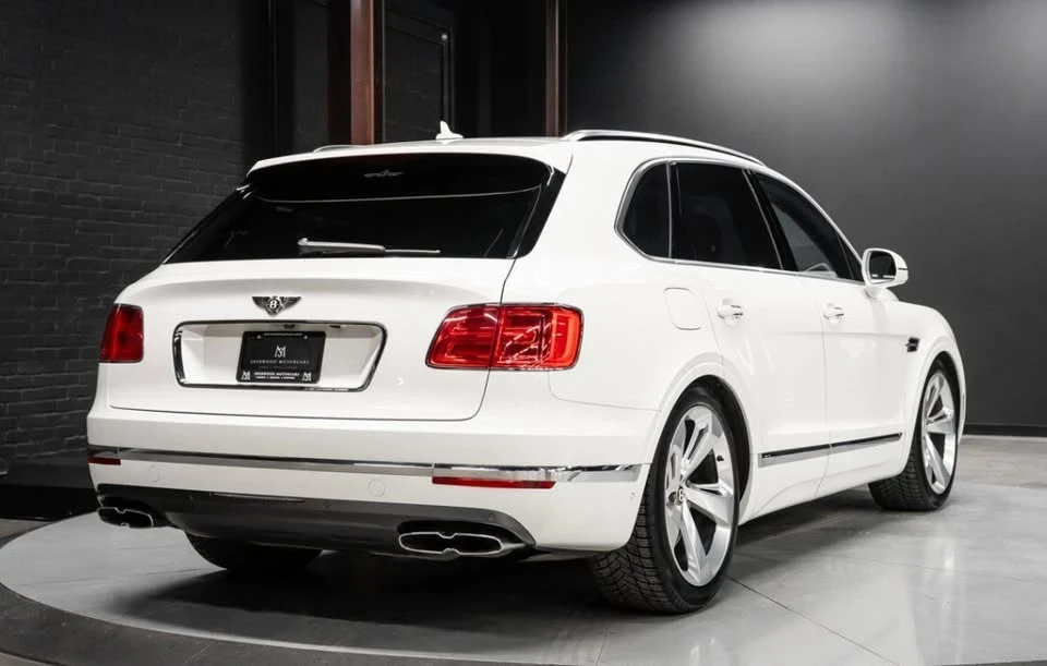 2019 Bentley Bentayga - Image 3 of 9