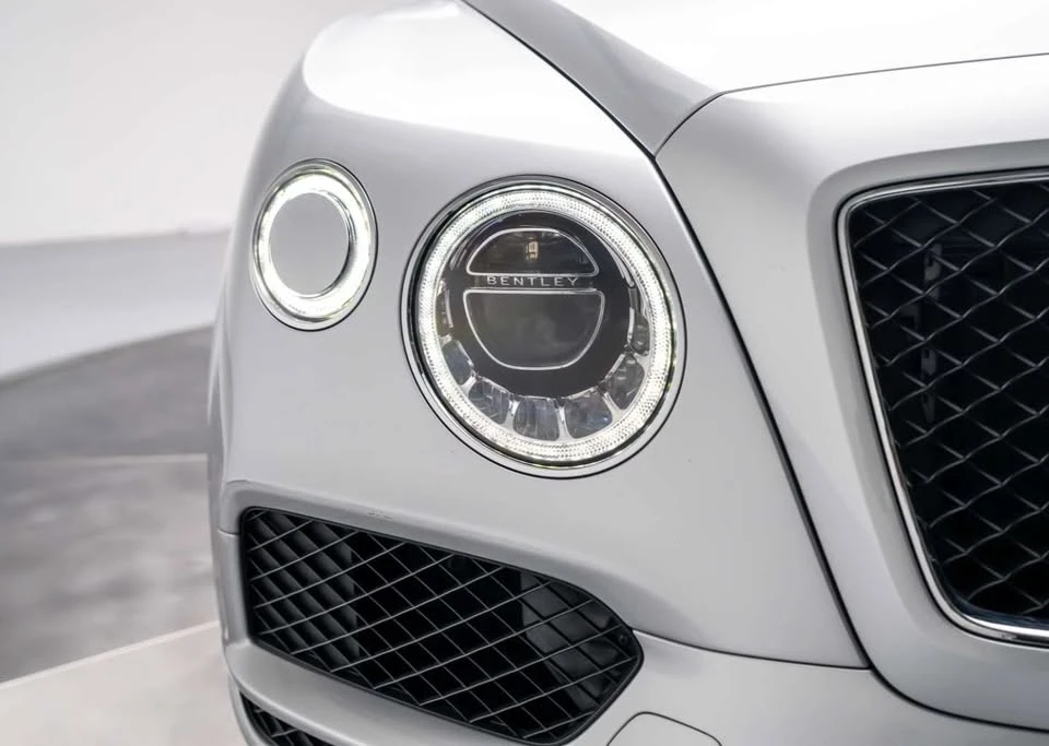 2019 Bentley Bentayga - Image 11 of 20