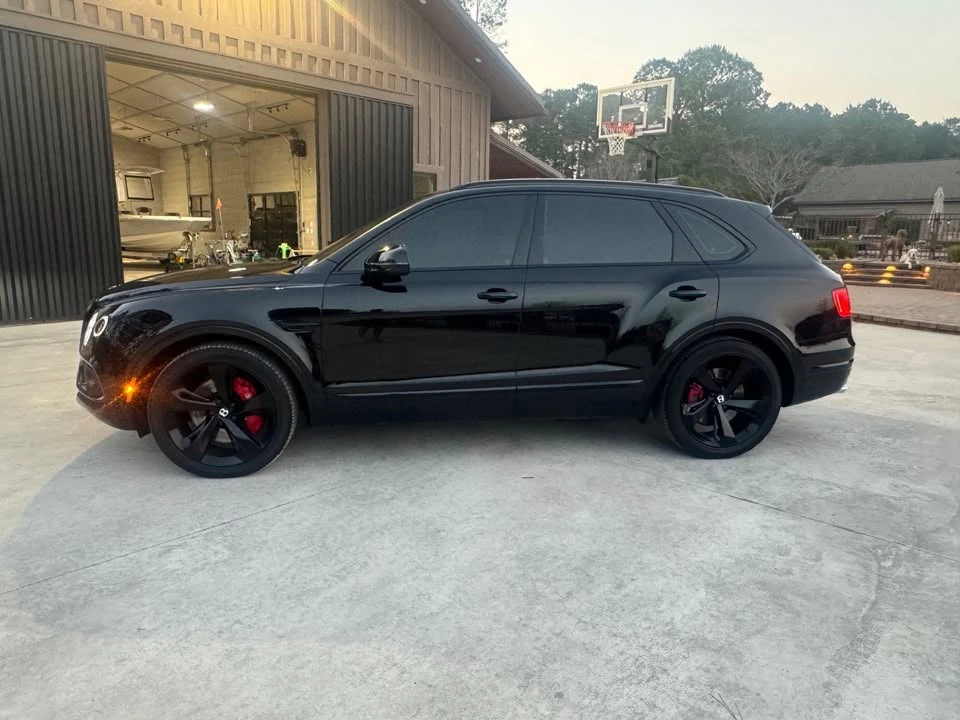 2019 Bentley Bentayga - Image 4 of 8