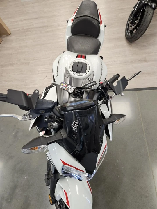 2019 BMW S1000 - Image 3 of 8
