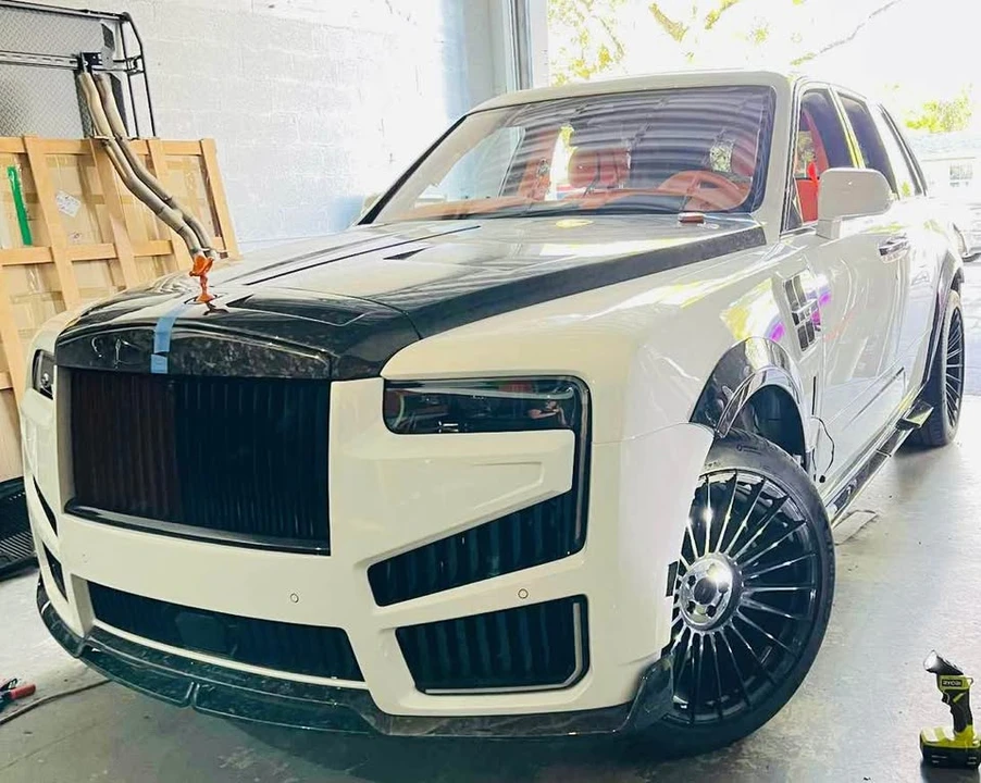 2019 Rolls-Royce Cullinan - Image 2 of 2
