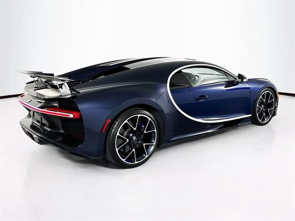 2019 Bugatti Chiron Sport - Image 5 of 17