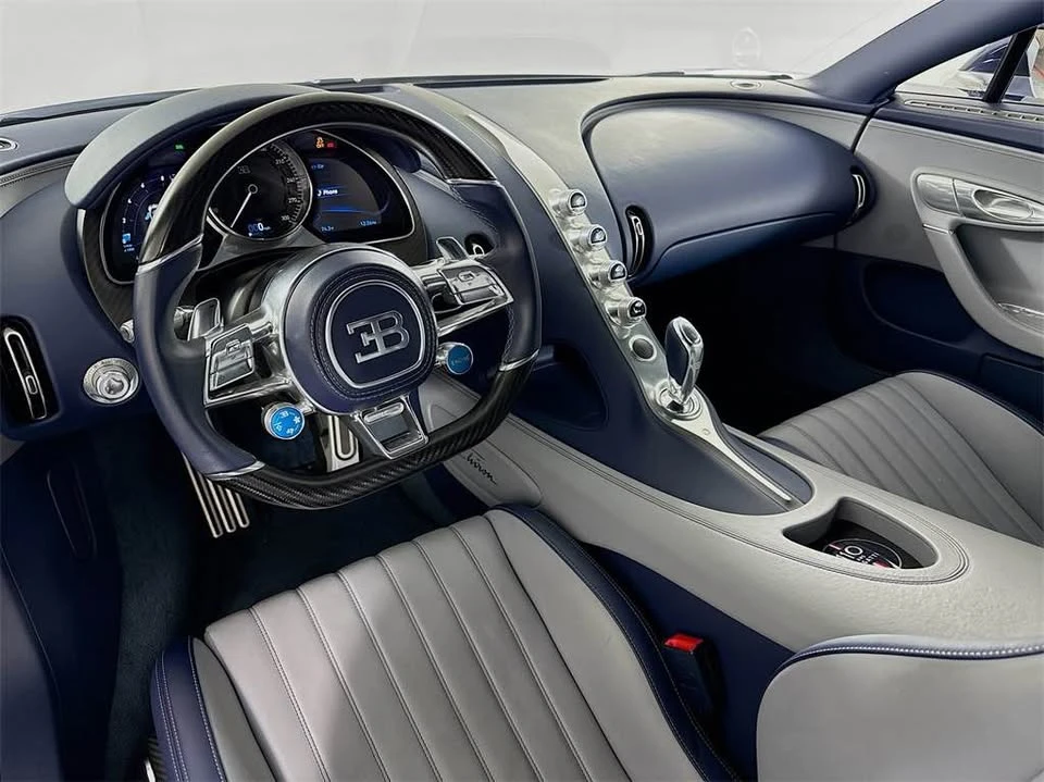 2019 Bugatti Chiron Sport - Image 14 of 17