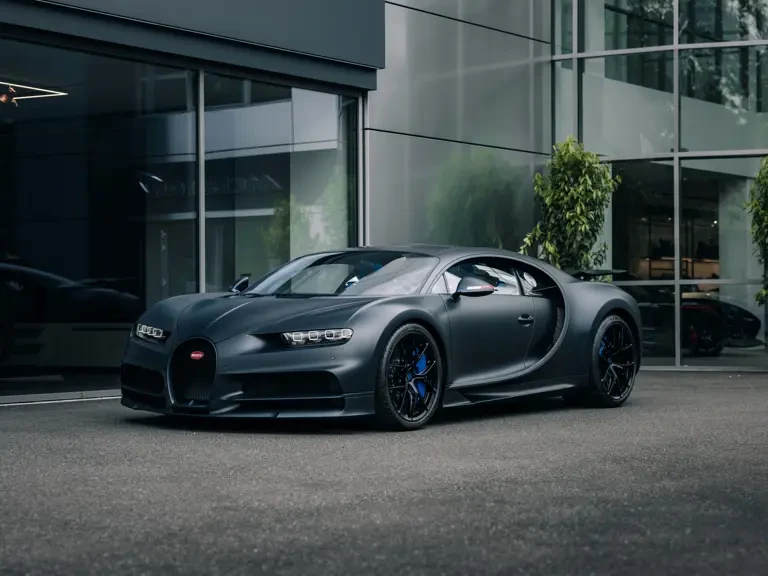 2019 Bugatti Chiron Sport - Image 2 of 31