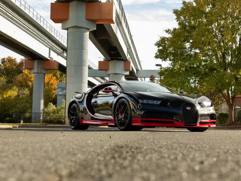 2019 Bugatti Chiron Sport - Image 2 of 31