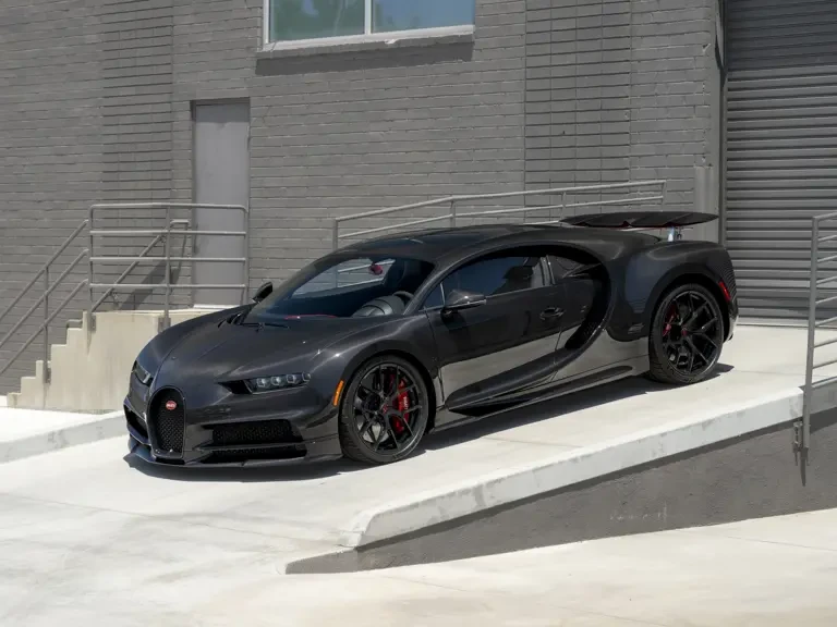 2019 Bugatti Chiron Sport - Image 2 of 31