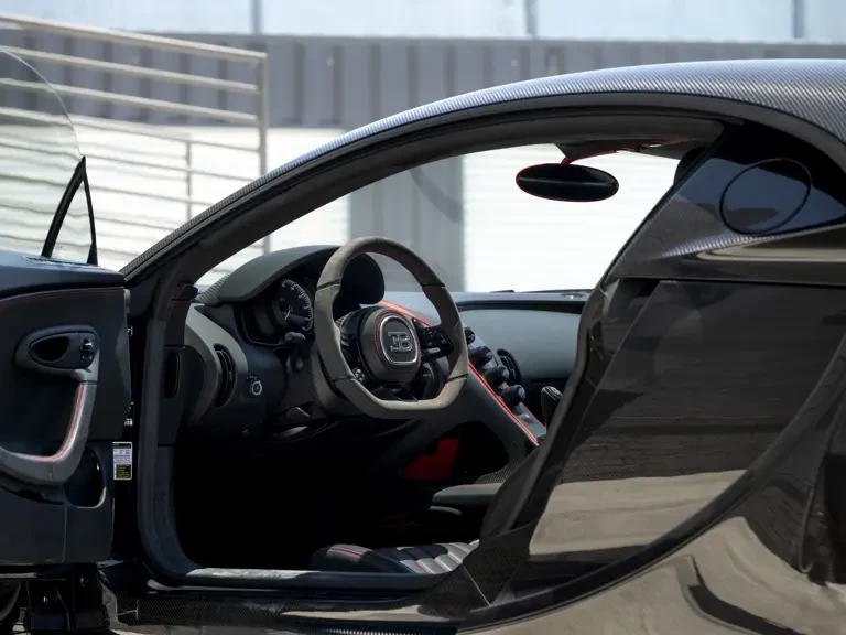 2019 Bugatti Chiron Sport - Image 5 of 31