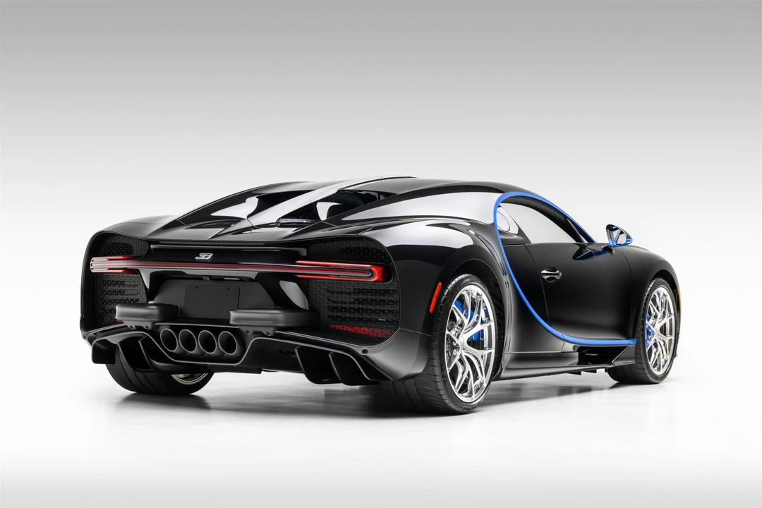 2019 Bugatti Chiron Sport - Image 12 of 31