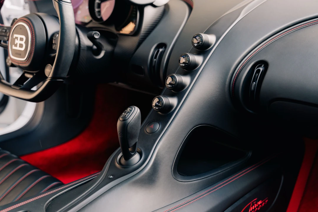 2019 Bugatti Chiron Sport - Image 22 of 31