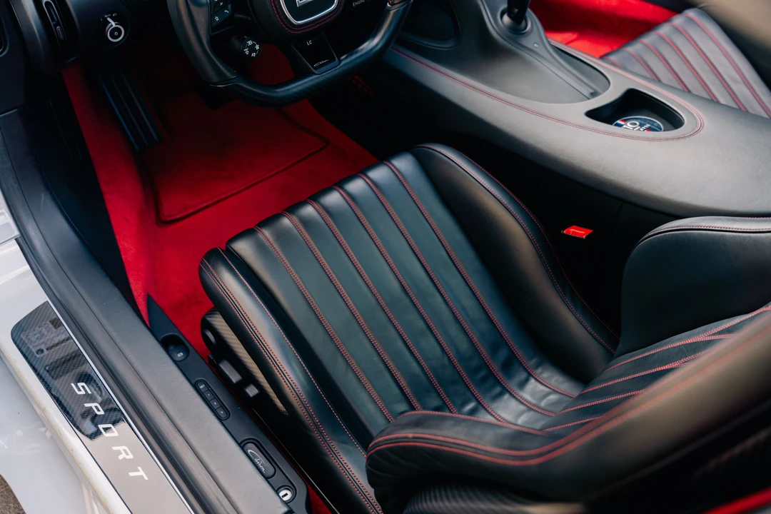 2019 Bugatti Chiron Sport - Image 20 of 31