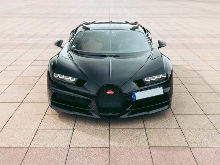 2019 Bugatti Chiron - Image 18 of 31