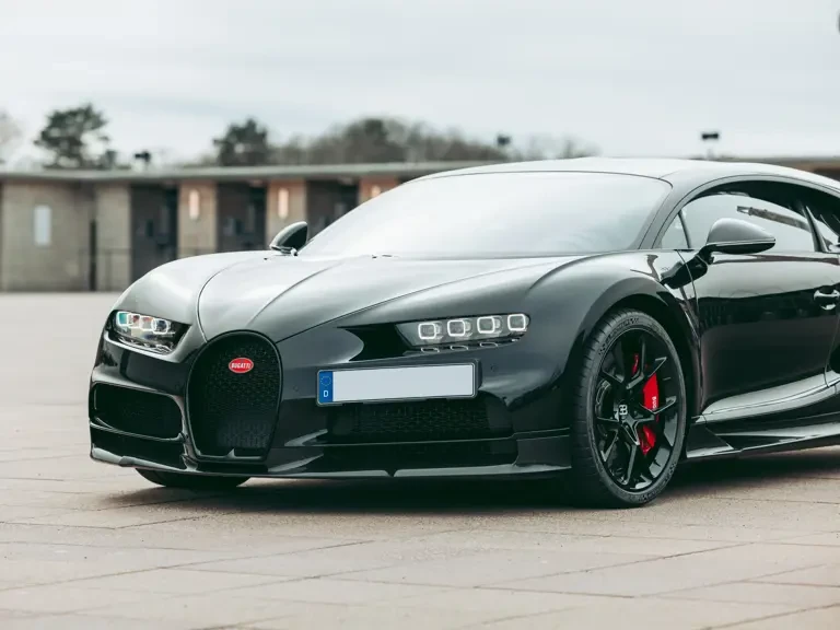 2019 Bugatti Chiron - Image 10 of 31