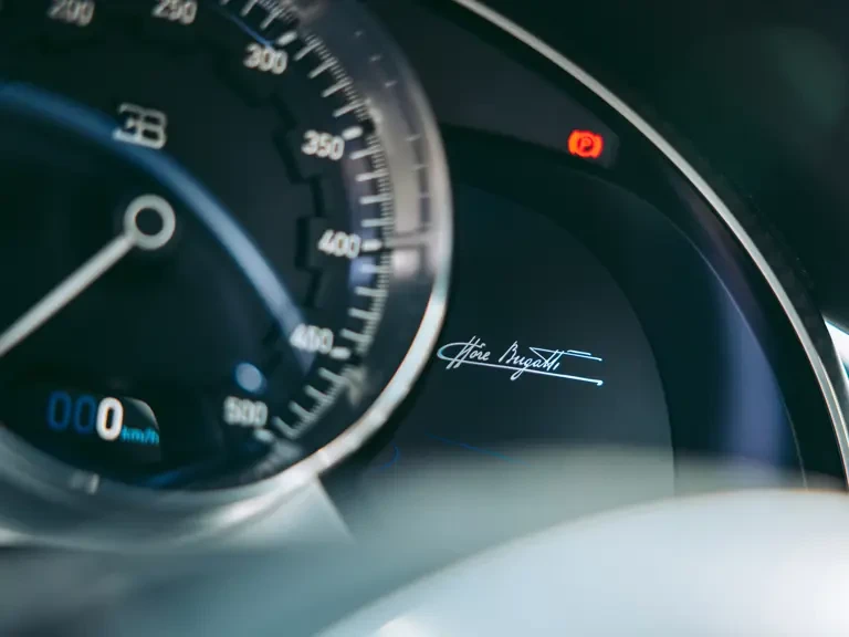 2019 Bugatti Chiron - Image 25 of 31