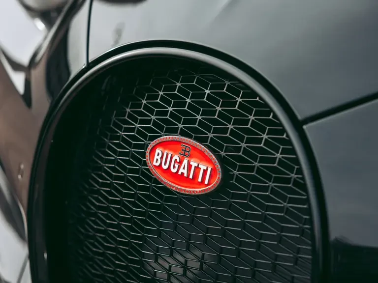 2019 Bugatti Chiron - Image 7 of 31