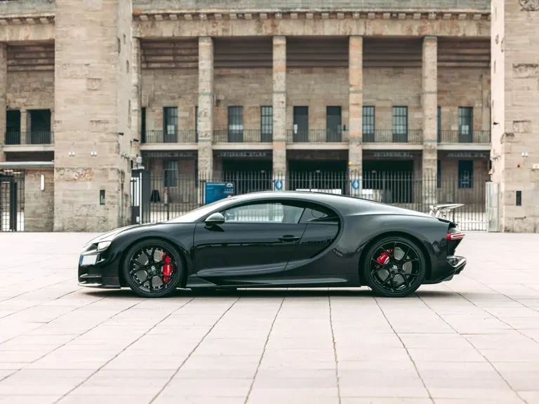 2019 Bugatti Chiron - Image 6 of 31