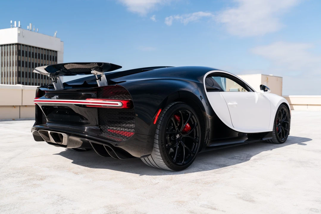 2019 Bugatti Chiron - Image 10 of 31