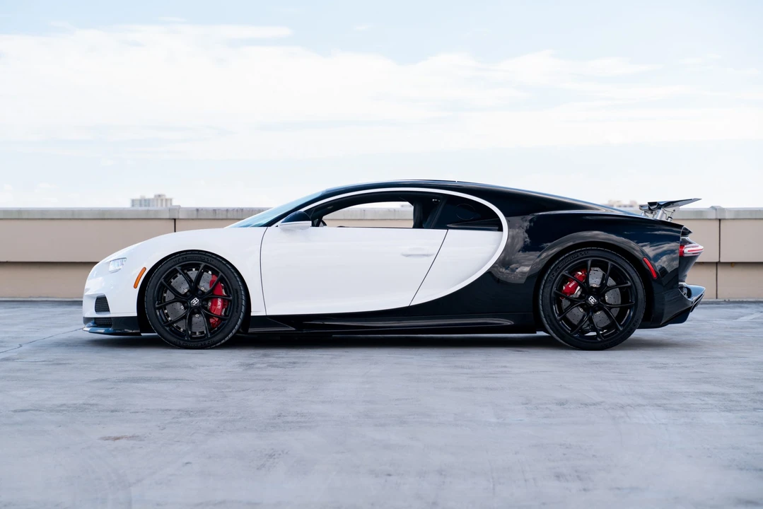 2019 Bugatti Chiron - Image 3 of 31