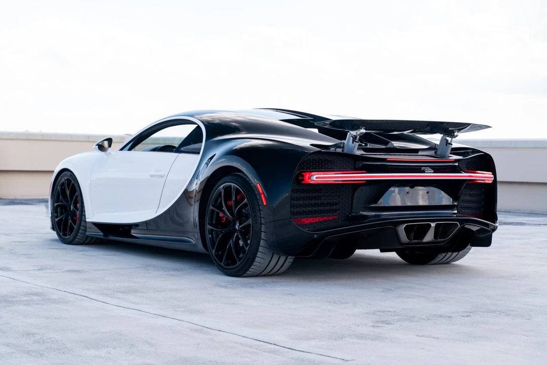 2019 Bugatti Chiron - Image 4 of 31