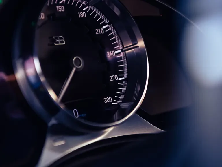 2019 Bugatti Chiron - Image 22 of 31