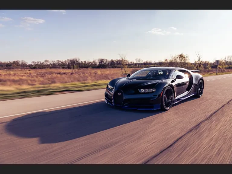 2019 Bugatti Chiron - Image 10 of 31