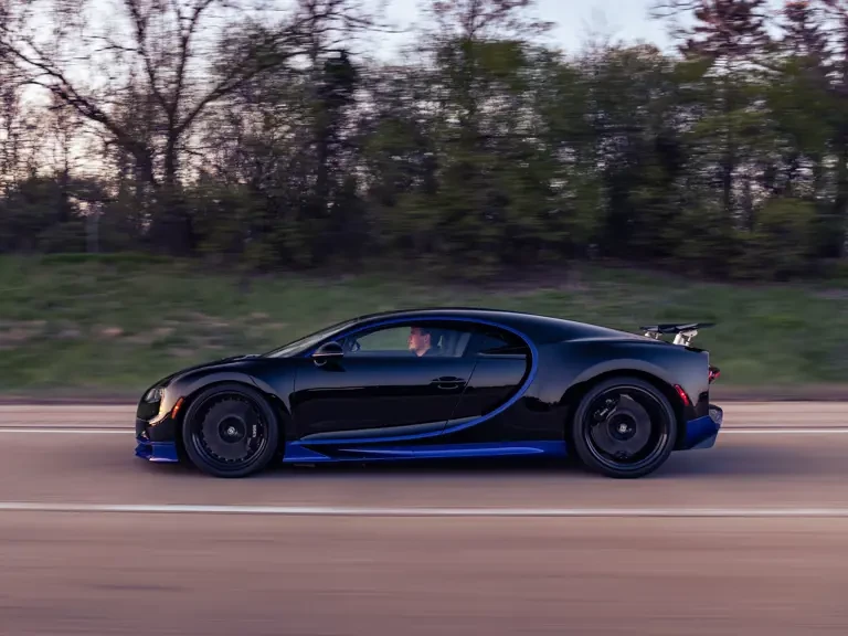 2019 Bugatti Chiron - Image 7 of 31