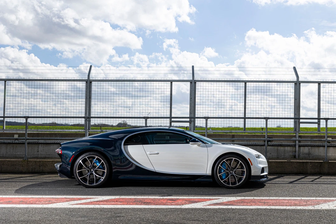 2019 Bugatti Chiron - Image 4 of 31