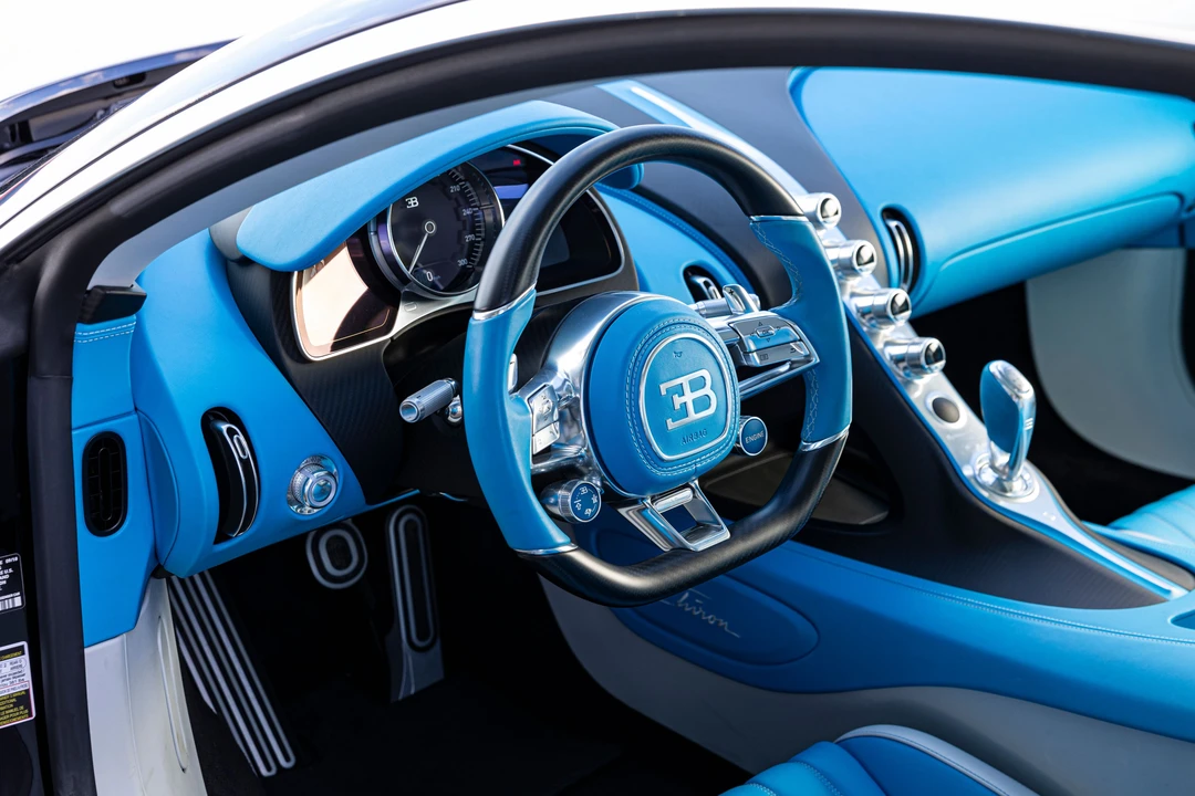 2019 Bugatti Chiron - Image 17 of 31