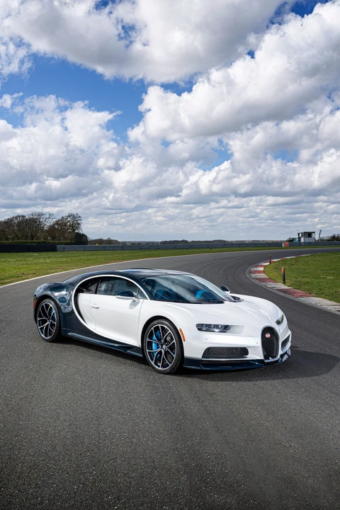 2019 Bugatti Chiron - Image 9 of 31