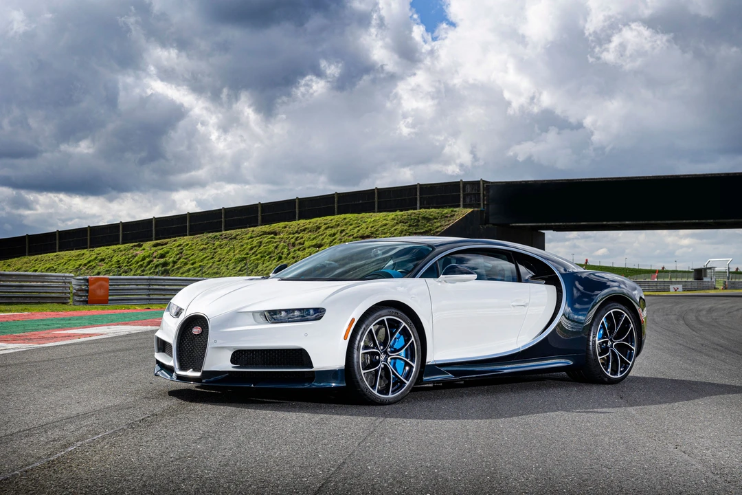 2019 Bugatti Chiron - Image 8 of 31